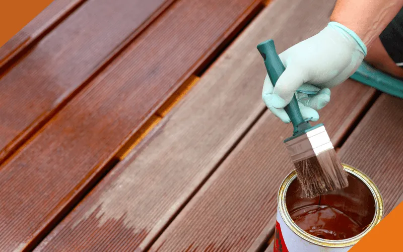 Виды лакокрасочных материалов, применяющиеся для покрытия террасной доски